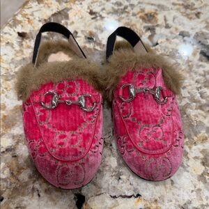 Gucci Pink Velvet Loafers with Fur Trim